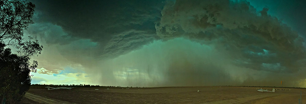 Storm 34